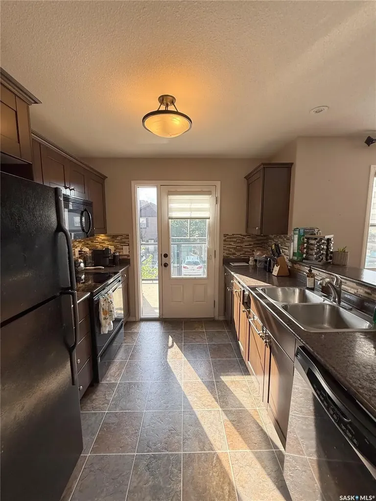 150 Langlois Way Saskatoon SK S7T 0K8