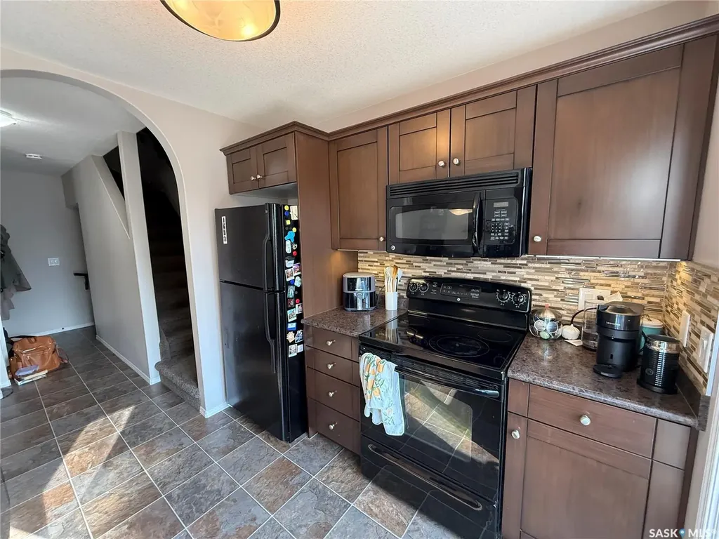 150 Langlois Way Saskatoon SK S7T 0K8