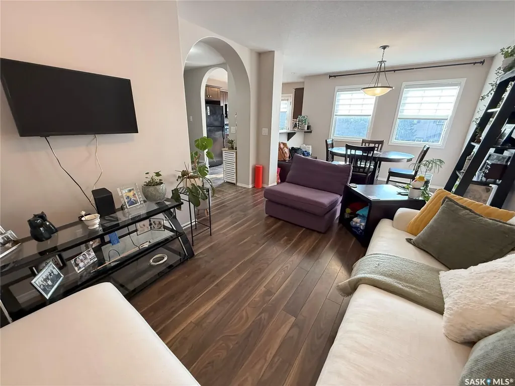 150 Langlois Way Saskatoon SK S7T 0K8