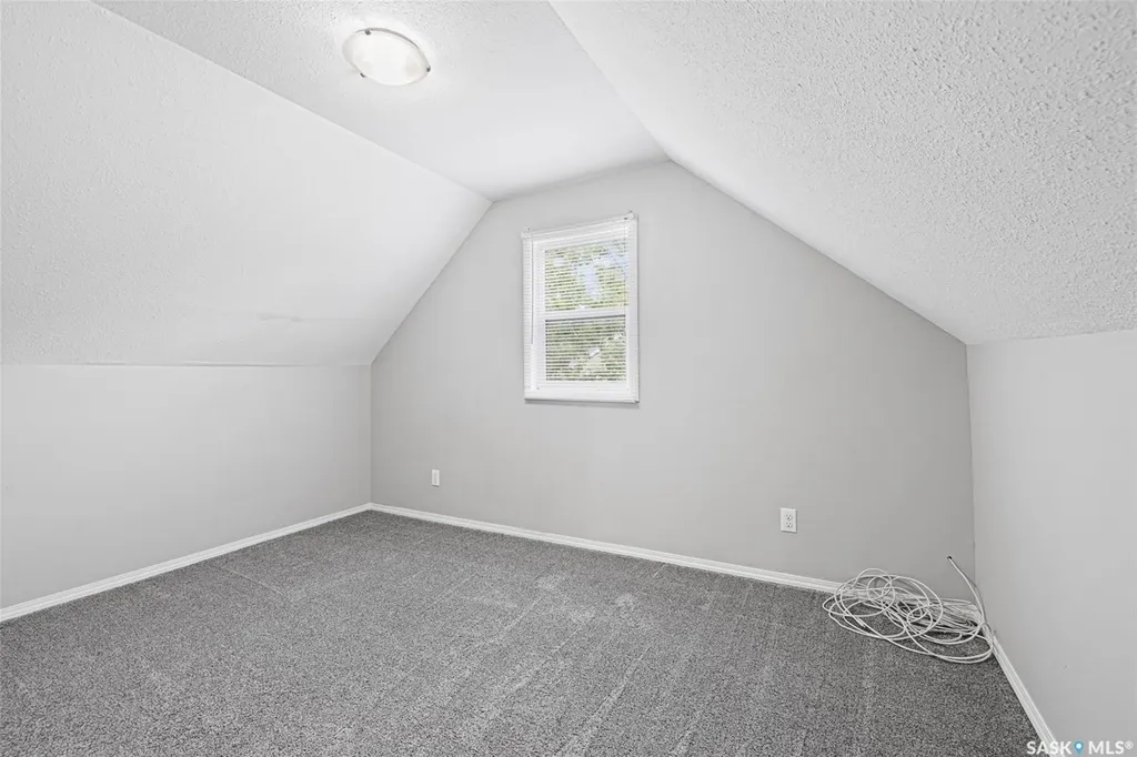 33 Merritt Crescent Regina SK S4T 5Y1