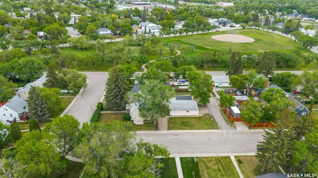 33 Merritt Crescent Regina SK S4T 5Y1