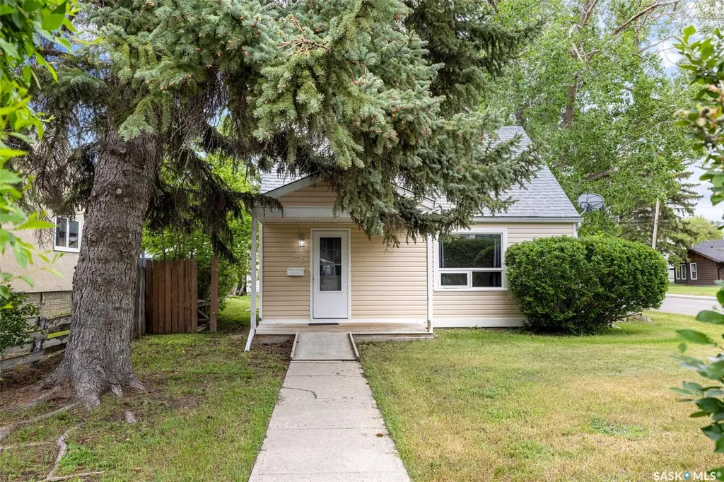 33 Merritt Crescent Regina SK S4T 5Y1
