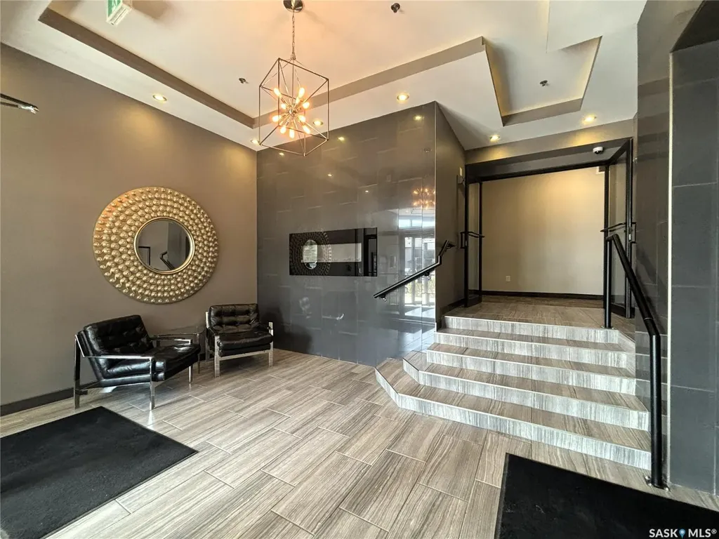 216-502 Perehudoff Crescent Saskatoon SK S7N 4H6
