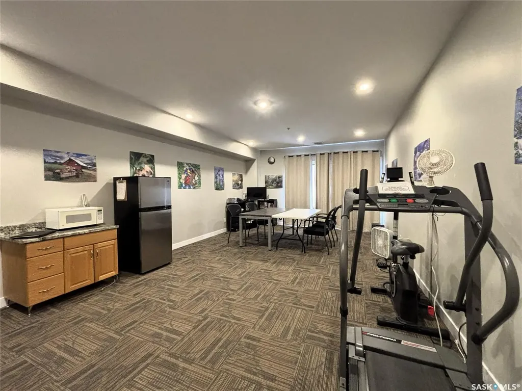 216-502 Perehudoff Crescent Saskatoon SK S7N 4H6