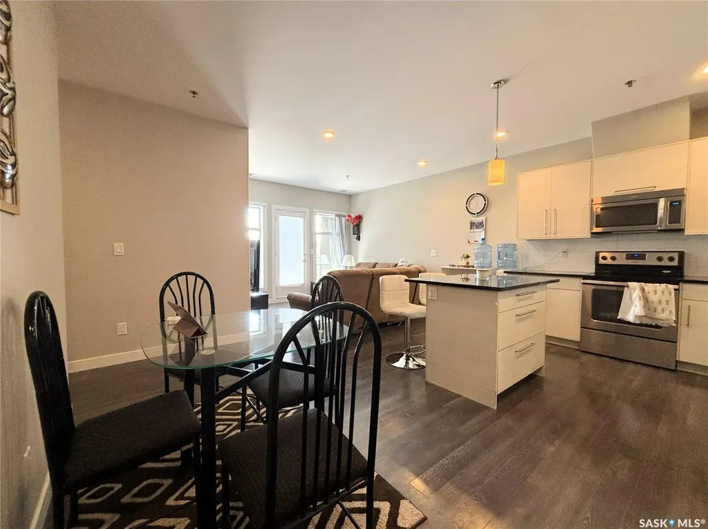 216-502 Perehudoff Crescent Saskatoon SK S7N 4H6