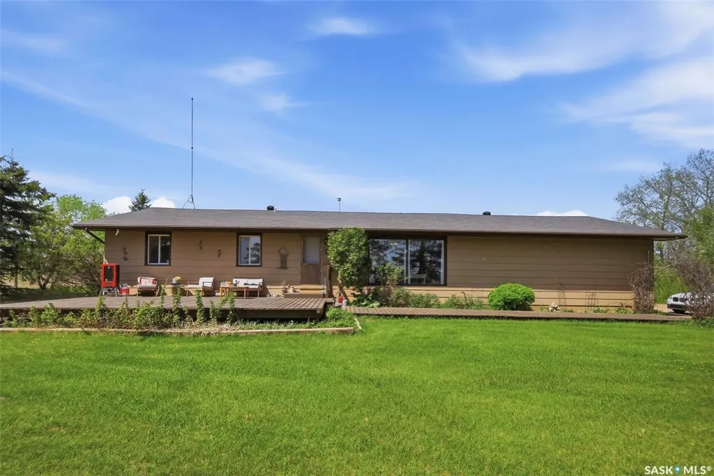 6110 Clarence Avenue S Corman Park Rm No. 344 SK S7K 1M2