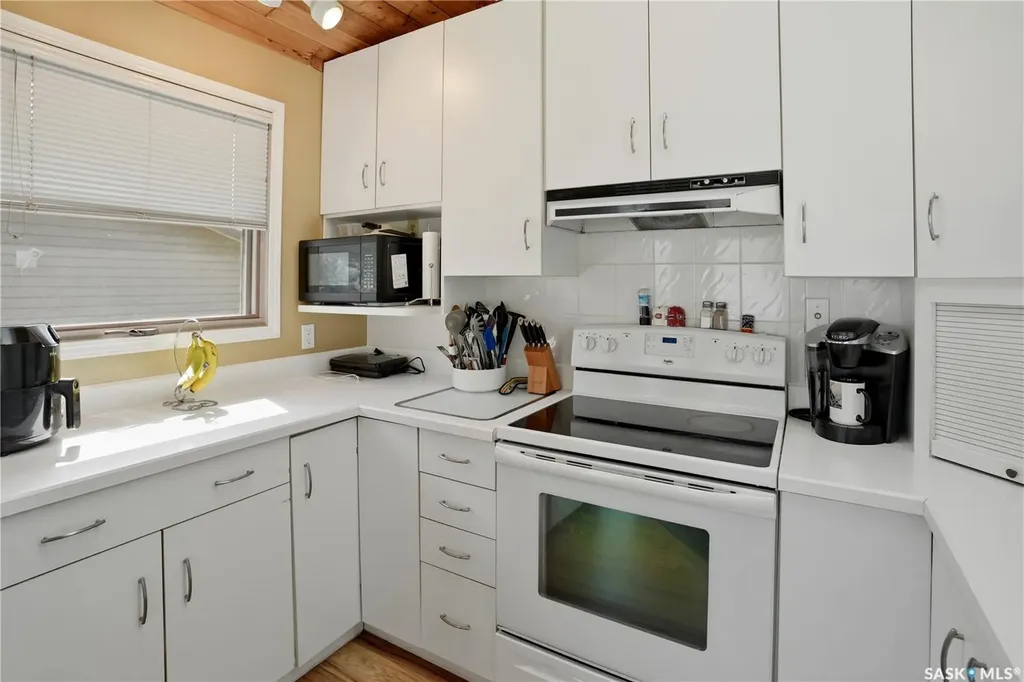 640 Beach Avenue Meota SK S0M 1X0