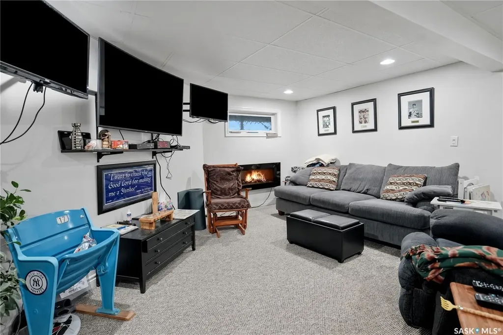 640 Beach Avenue Meota SK S0M 1X0