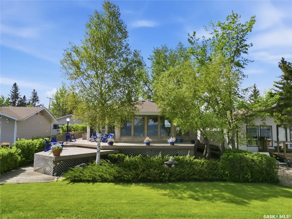 640 Beach Avenue Meota SK S0M 1X0