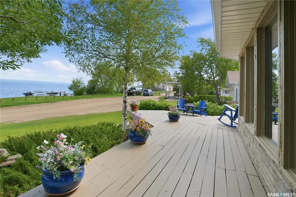 640 Beach Avenue Meota SK S0M 1X0