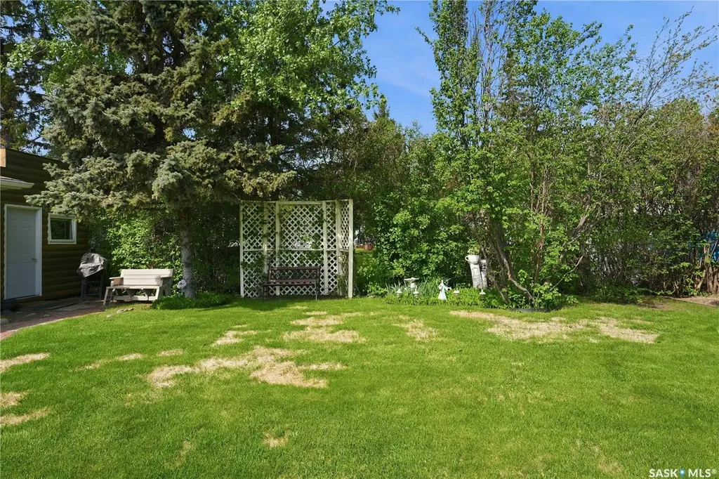 640 Beach Avenue Meota SK S0M 1X0