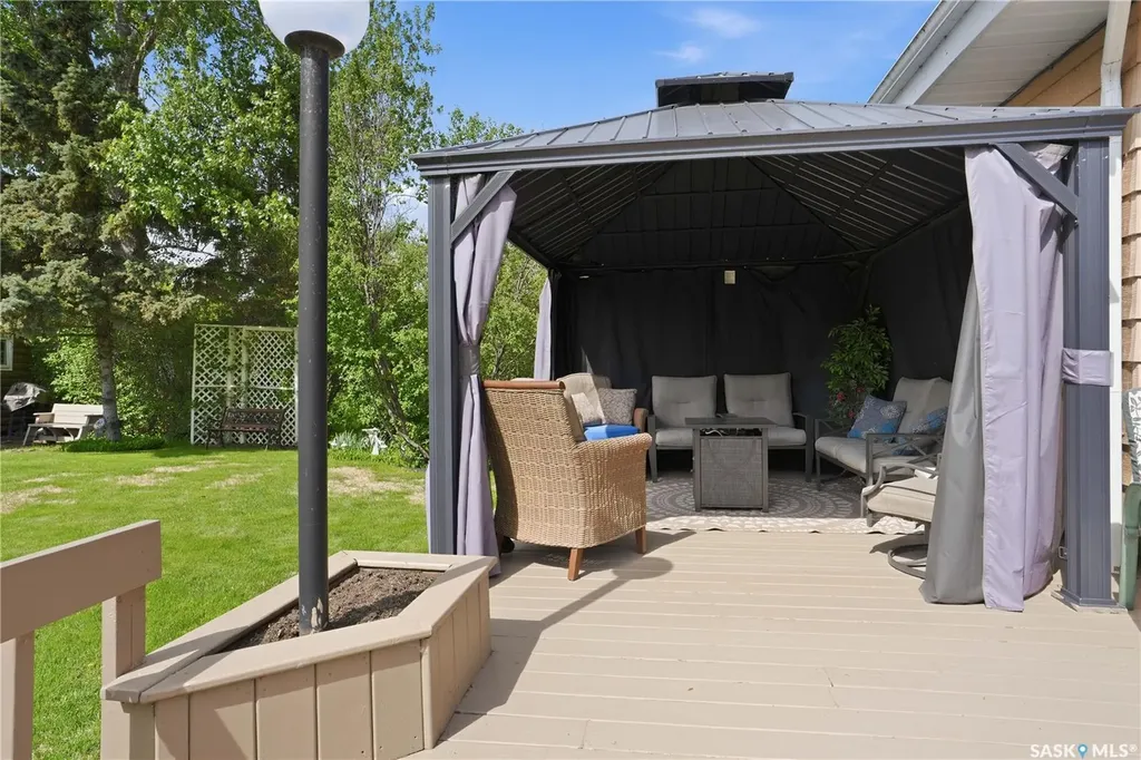 640 Beach Avenue Meota SK S0M 1X0