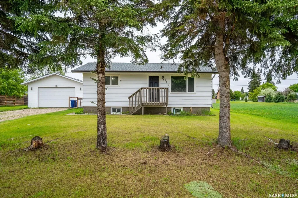 142 2nd Street W Pierceland SK S0M 2K0