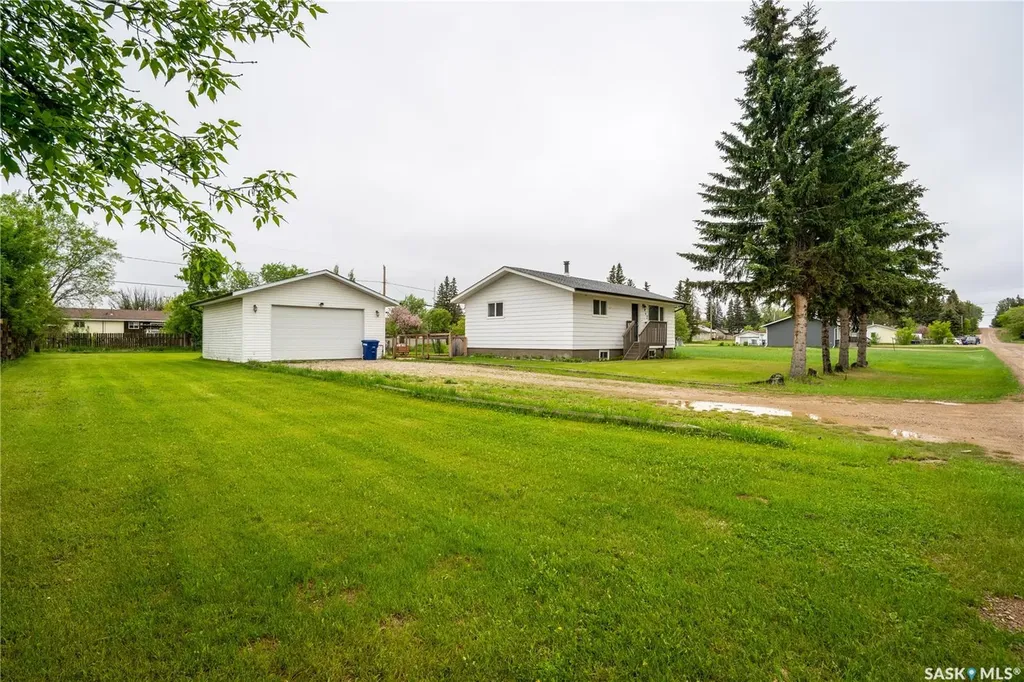 142 2nd Street W Pierceland SK S0M 2K0