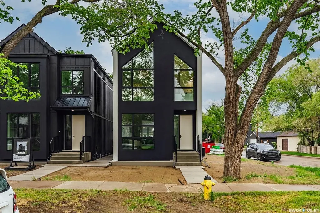 1139 13th Street E Saskatoon SK S7H 0B8