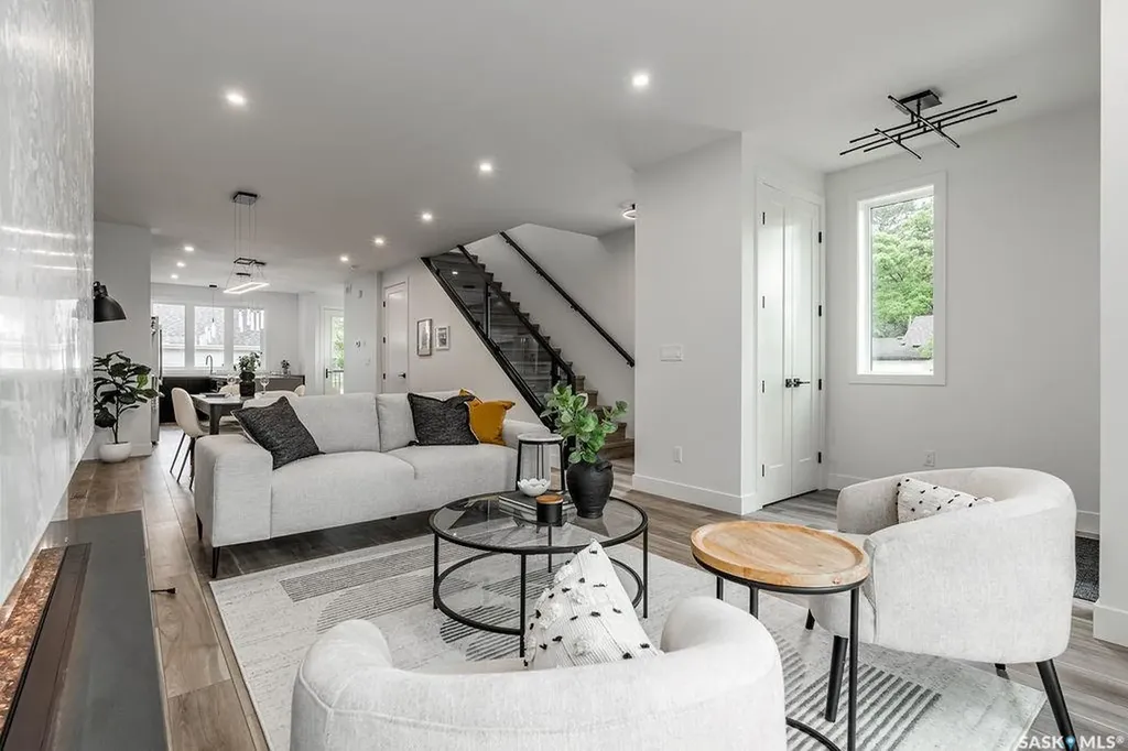 1139 13th Street E Saskatoon SK S7H 0B8