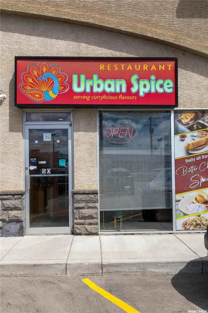 622 Circle Drive E Saskatoon SK S7K 0T9