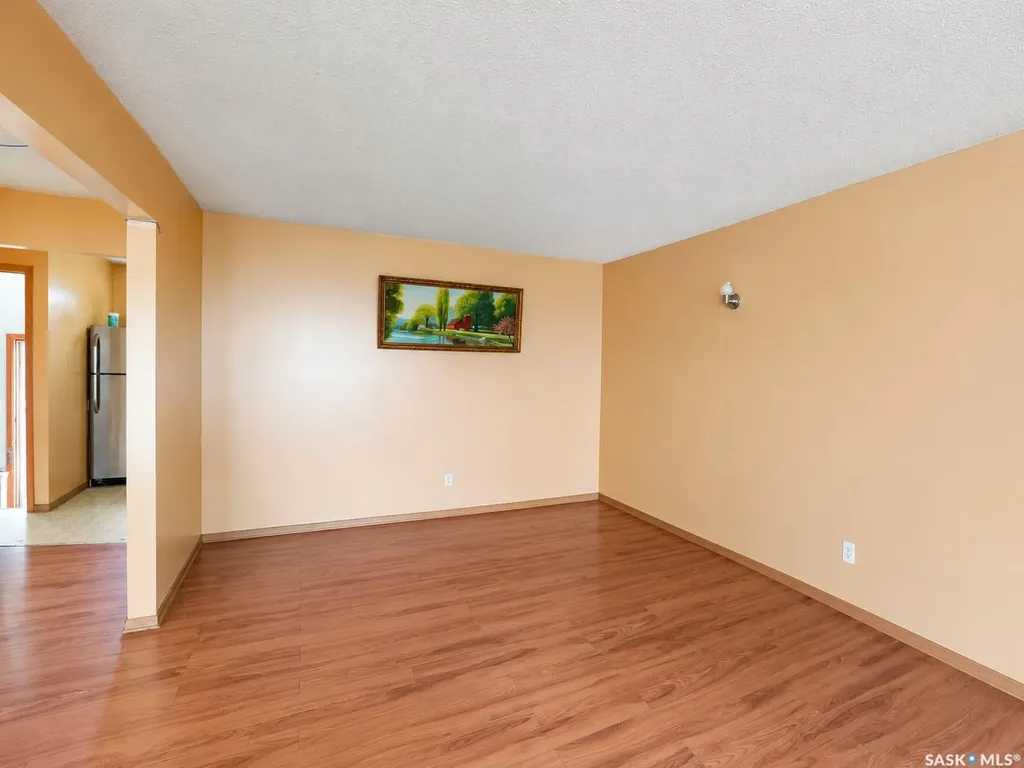 1420 Grosvenor Street Regina SK S4N 1R3