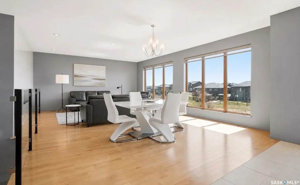 254 Whalley Crescent Saskatoon SK S7T 0P1