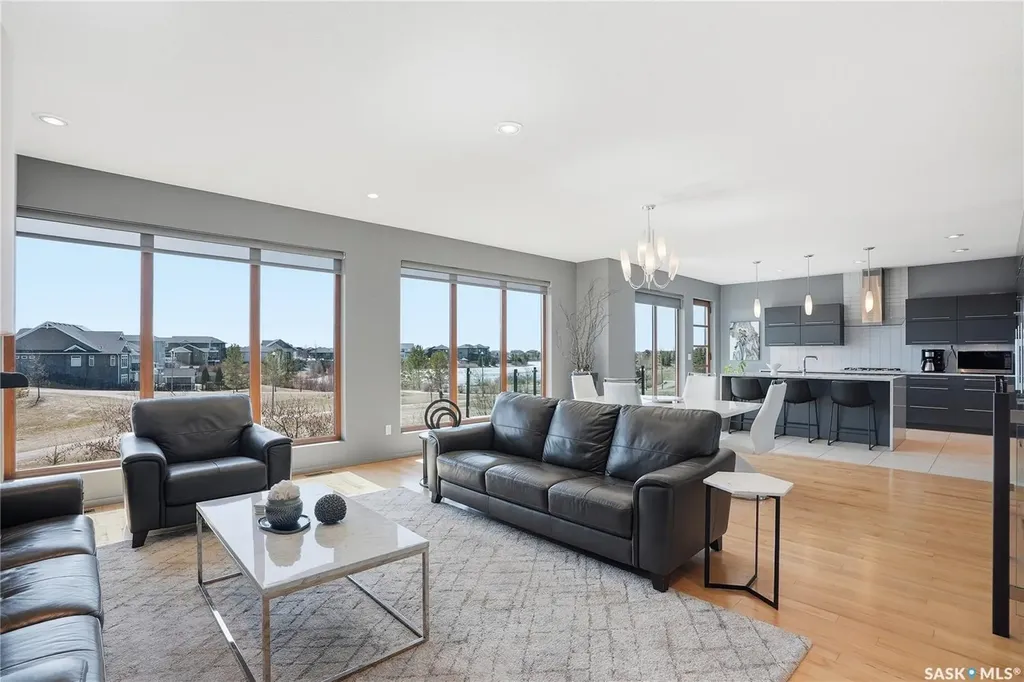 254 Whalley Crescent Saskatoon SK S7T 0P1