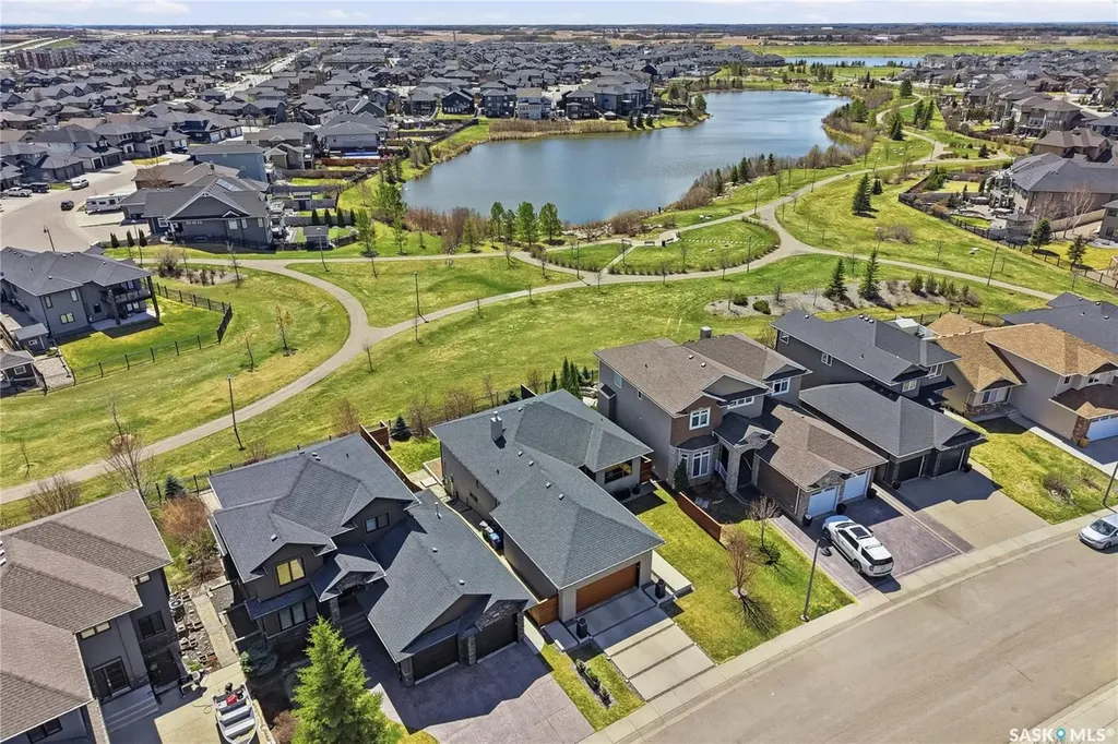 254 Whalley Crescent Saskatoon SK S7T 0P1