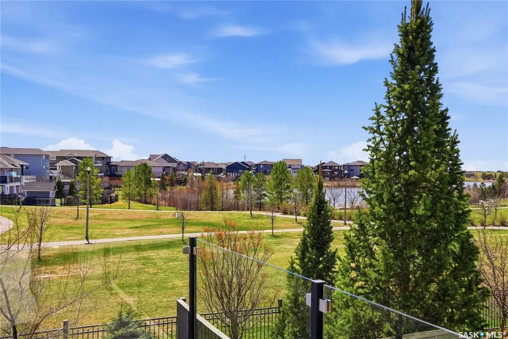 254 Whalley Crescent Saskatoon SK S7T 0P1