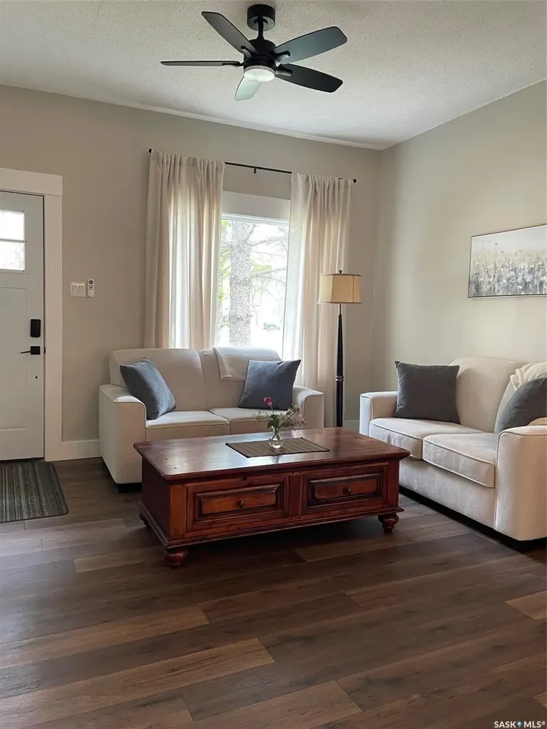 304 Brownlee Street Herbert SK S0H 2A0