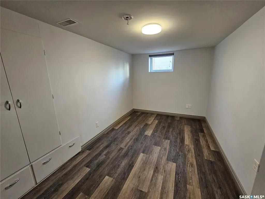 399 9th Avenue NW Swift Current SK S9H 1A8