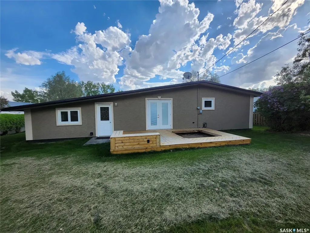 603 Railway Avenue Denzil SK S0L 0S0