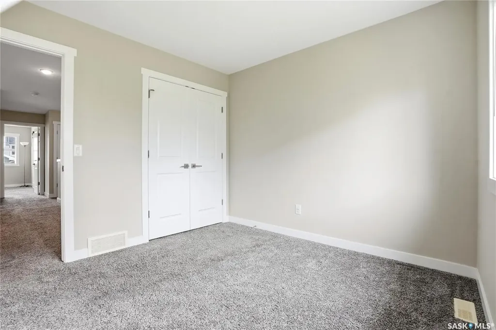 315 Dickson Crescent Saskatoon SK S7T 0Z1