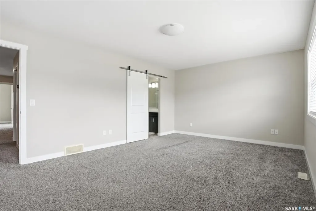 315 Dickson Crescent Saskatoon SK S7T 0Z1