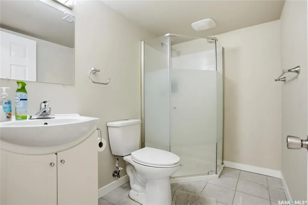315 Dickson Crescent Saskatoon SK S7T 0Z1