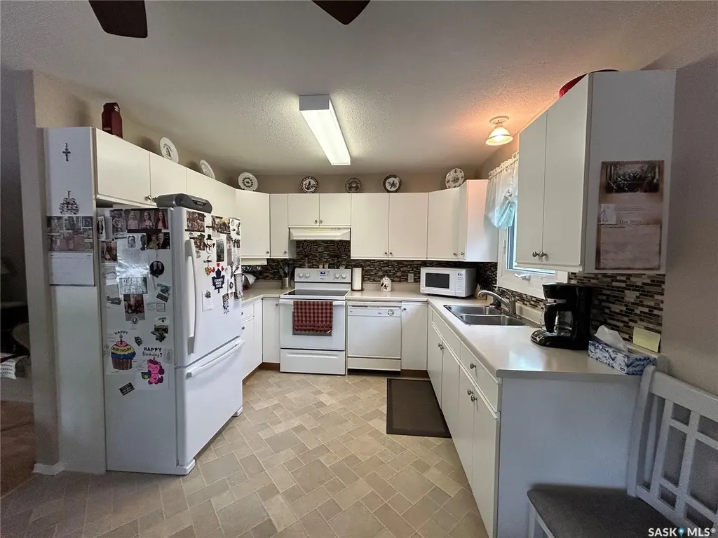 739 10th Street Humboldt SK S0K 2A0