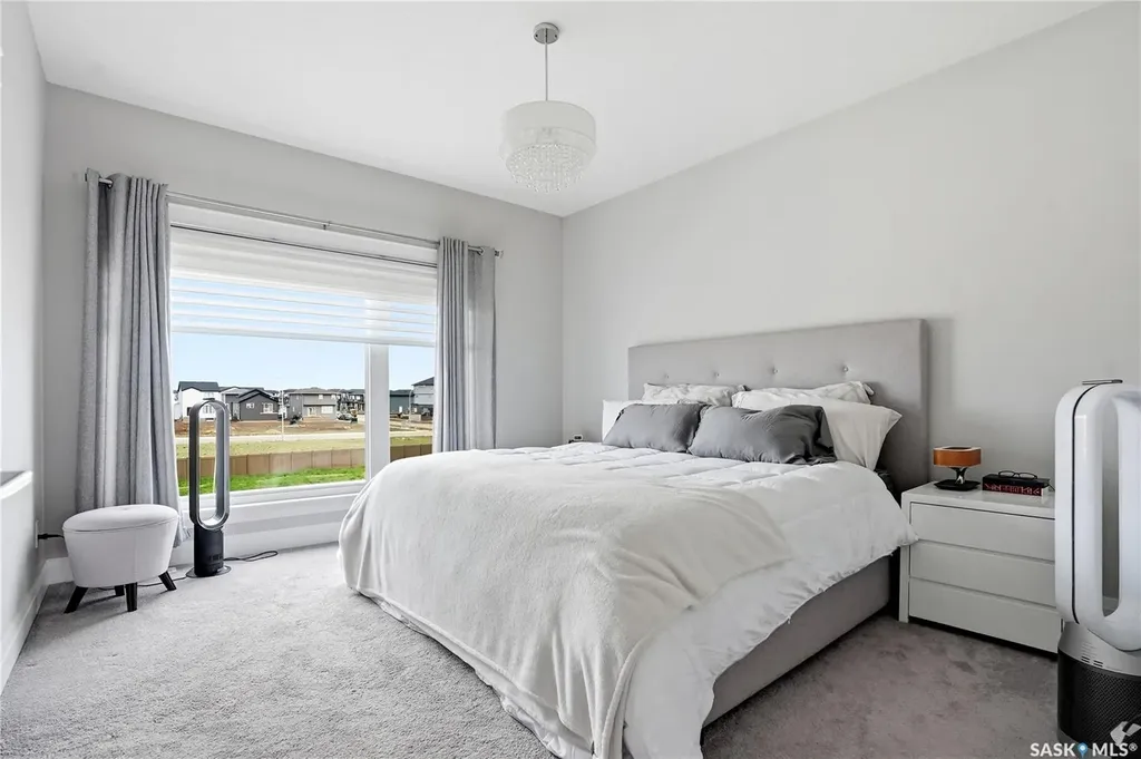 471 Flynn Lane Saskatoon SK S7V 0L8