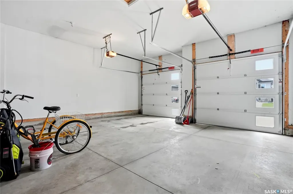 471 Flynn Lane Saskatoon SK S7V 0L8