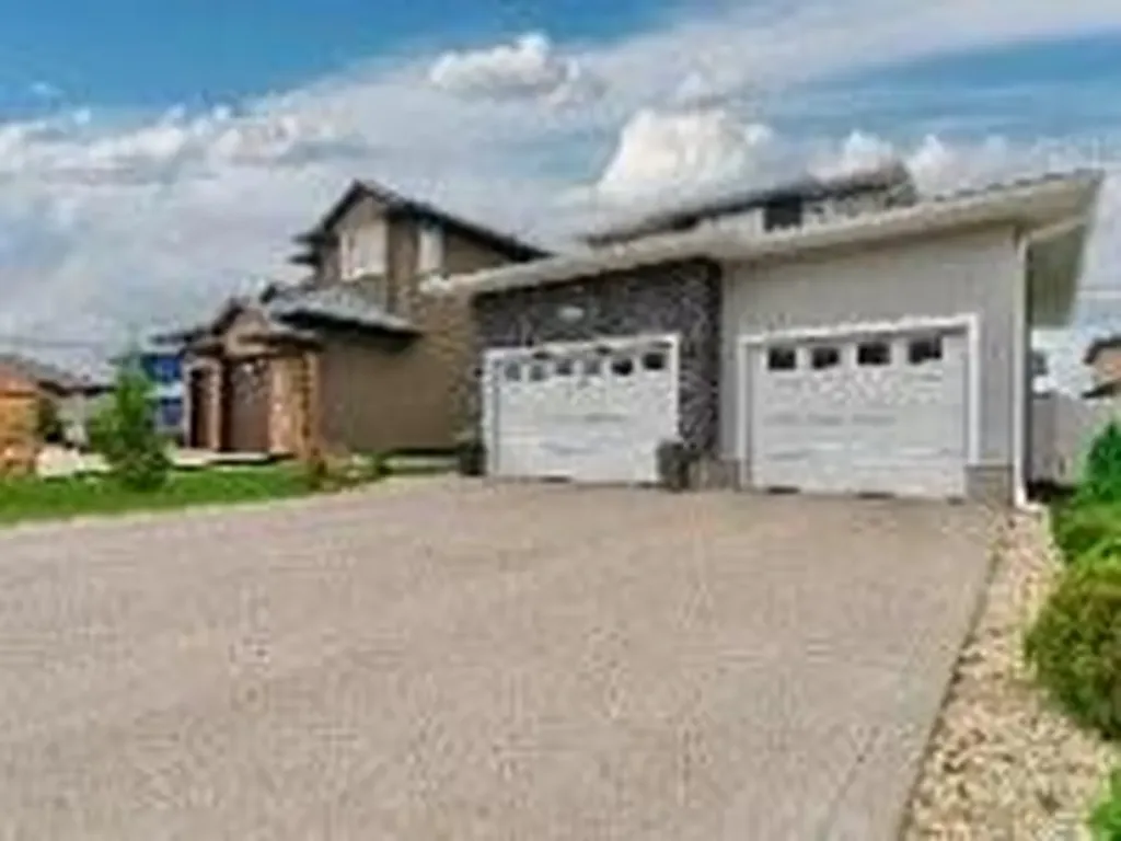 4606 Curtiss Avenue Regina SK S4W 0A2