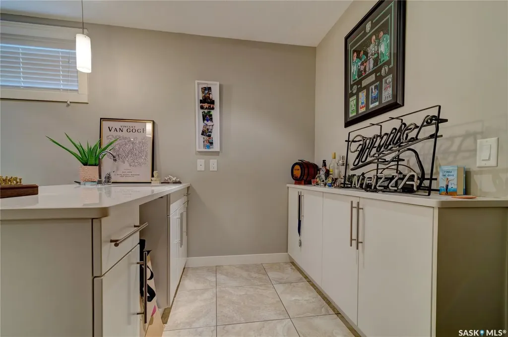 4606 Curtiss Avenue Regina SK S4W 0A2