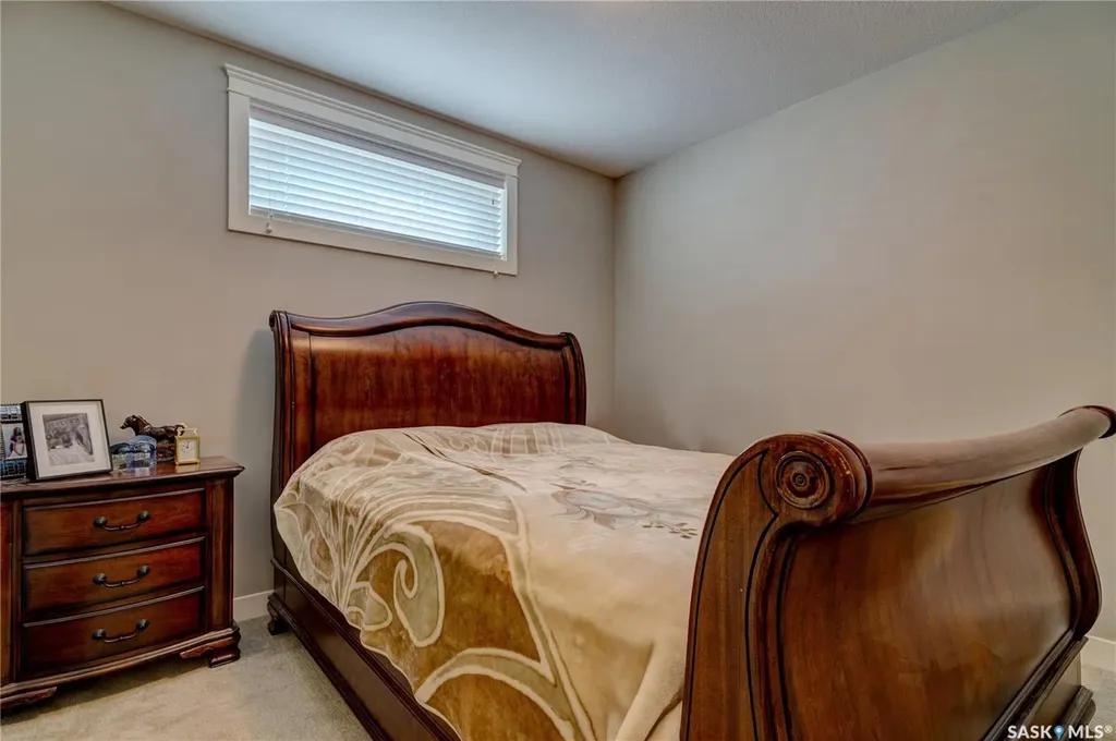 4606 Curtiss Avenue Regina SK S4W 0A2