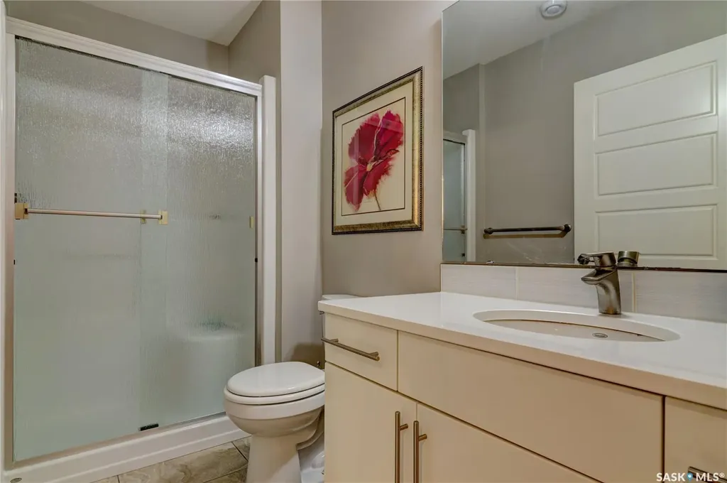 4606 Curtiss Avenue Regina SK S4W 0A2