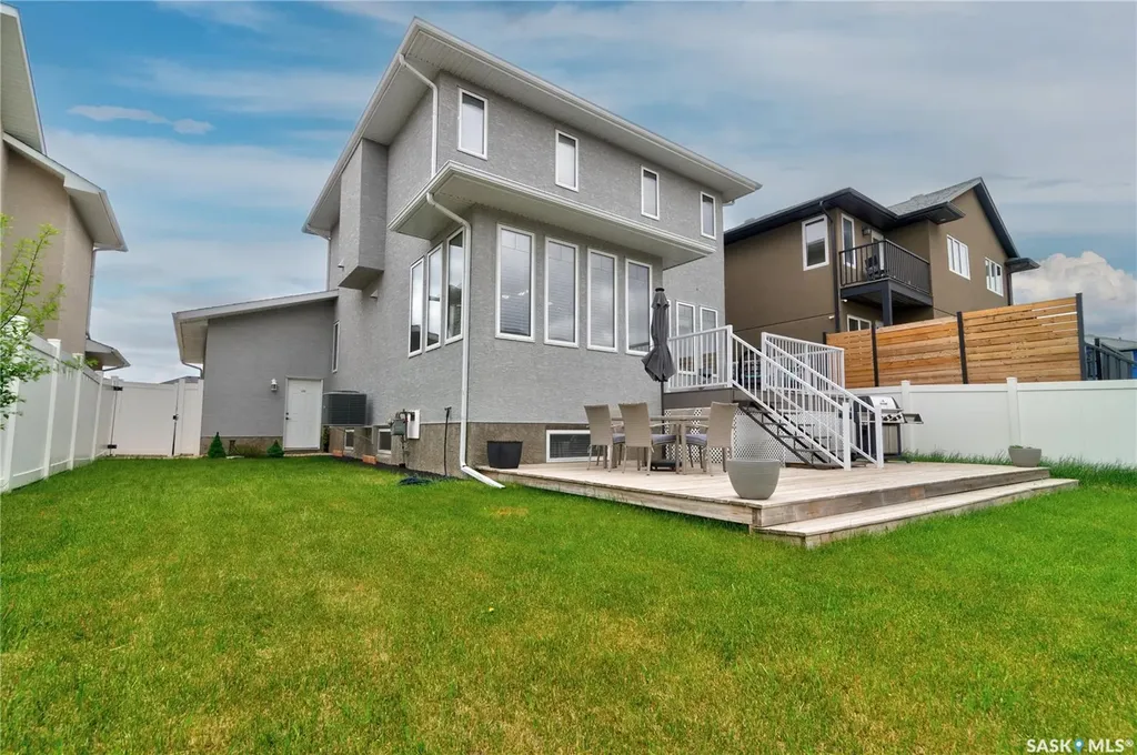 4606 Curtiss Avenue Regina SK S4W 0A2