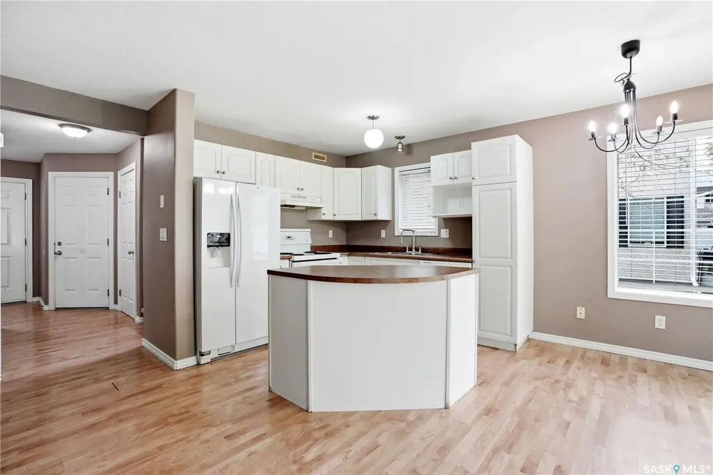 138 Banyan Crescent Saskatoon SK S7V 1G8