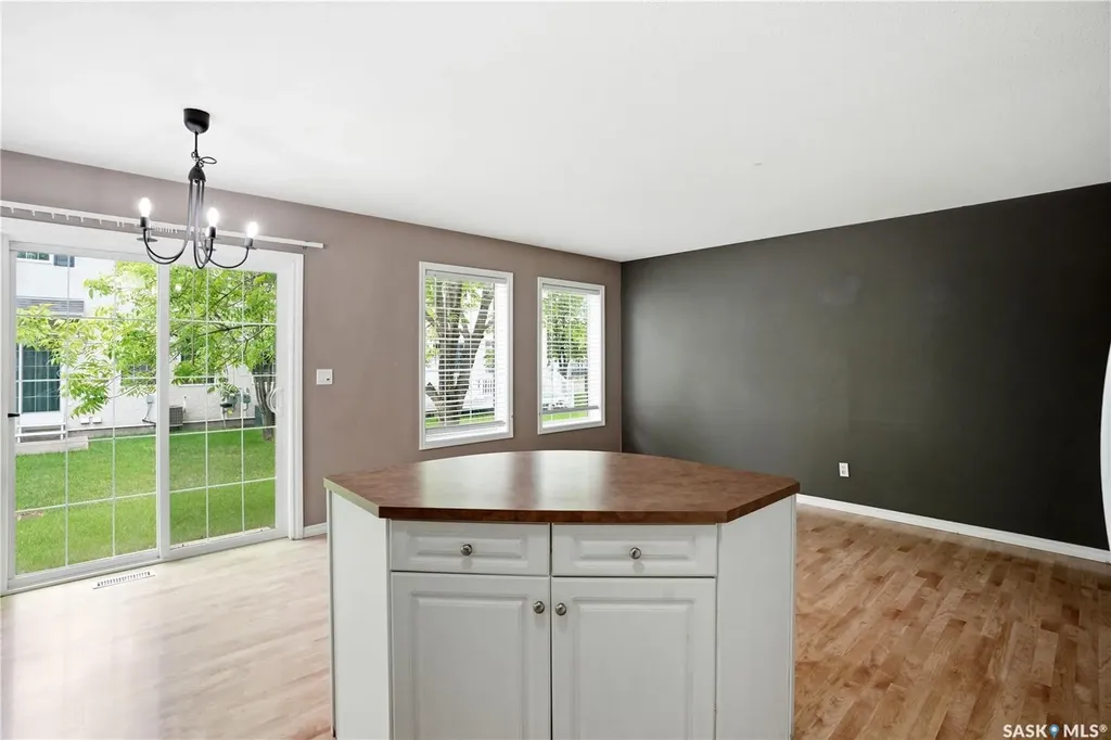 138 Banyan Crescent Saskatoon SK S7V 1G8