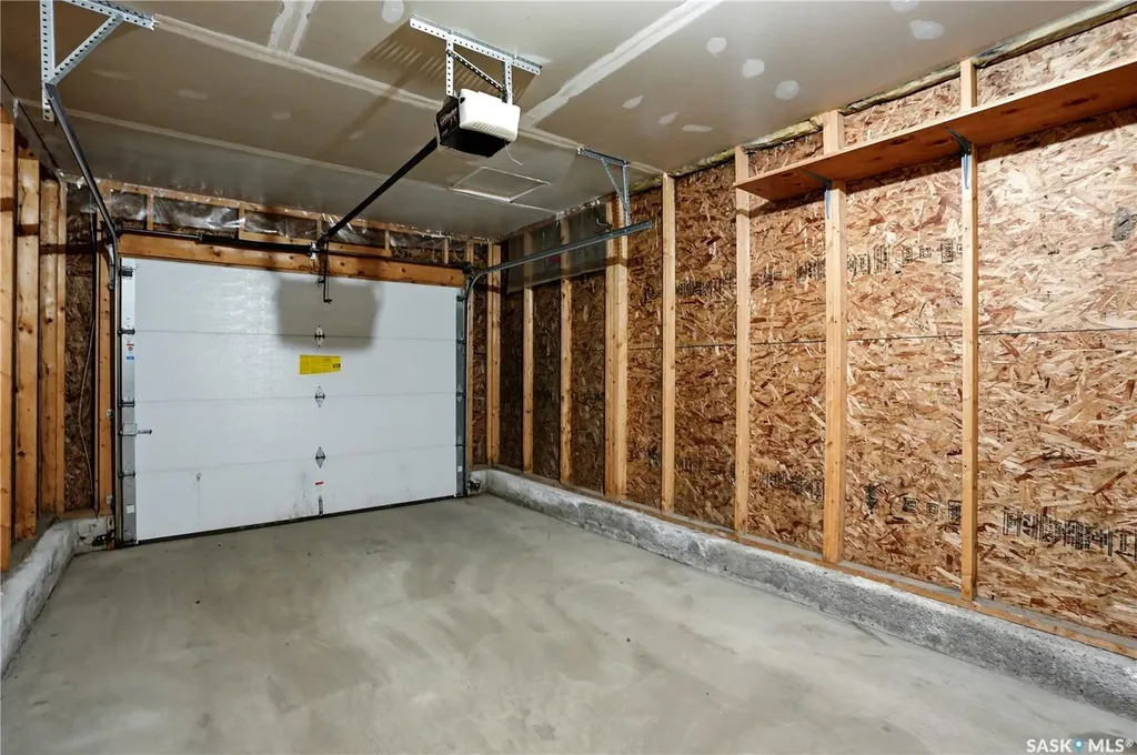 138 Banyan Crescent Saskatoon SK S7V 1G8