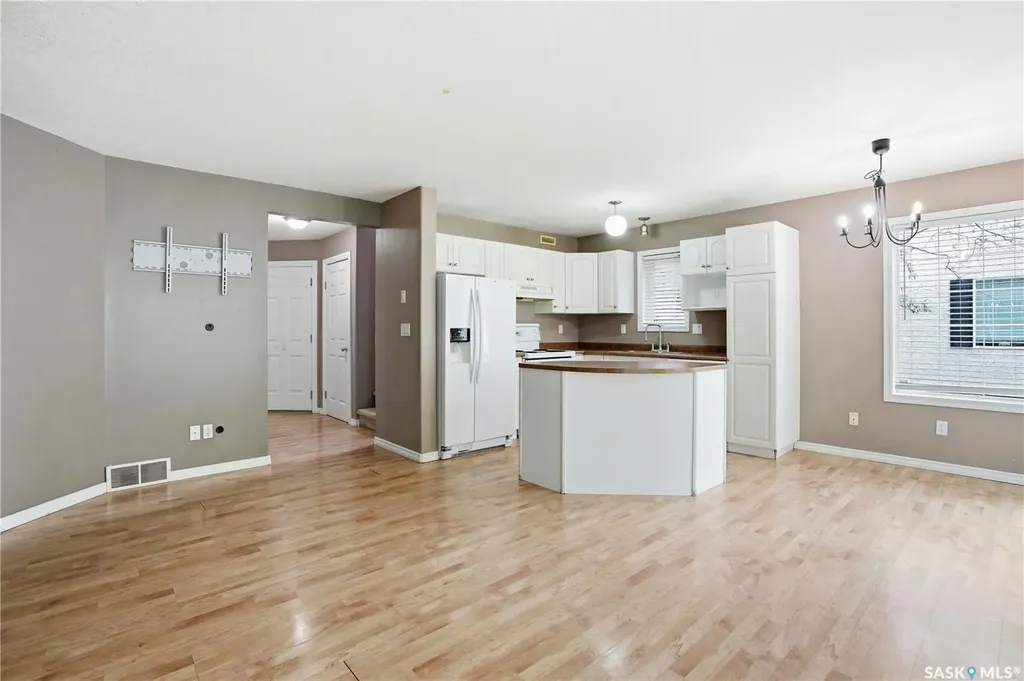 138 Banyan Crescent Saskatoon SK S7V 1G8