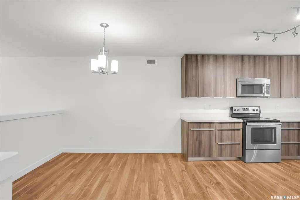 1060 Parr Hill Drive Martensville SK S0K 2T1