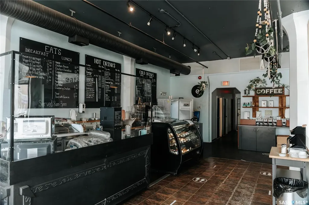 203 Main Street Moose Jaw SK S6H 0W1