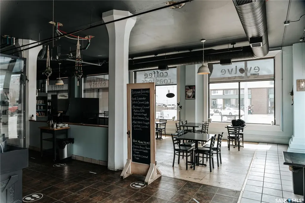 203 Main Street Moose Jaw SK S6H 0W1