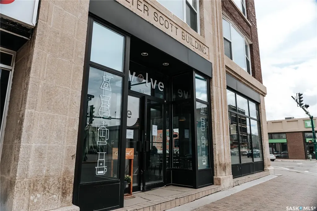 203 Main Street Moose Jaw SK S6H 0W1