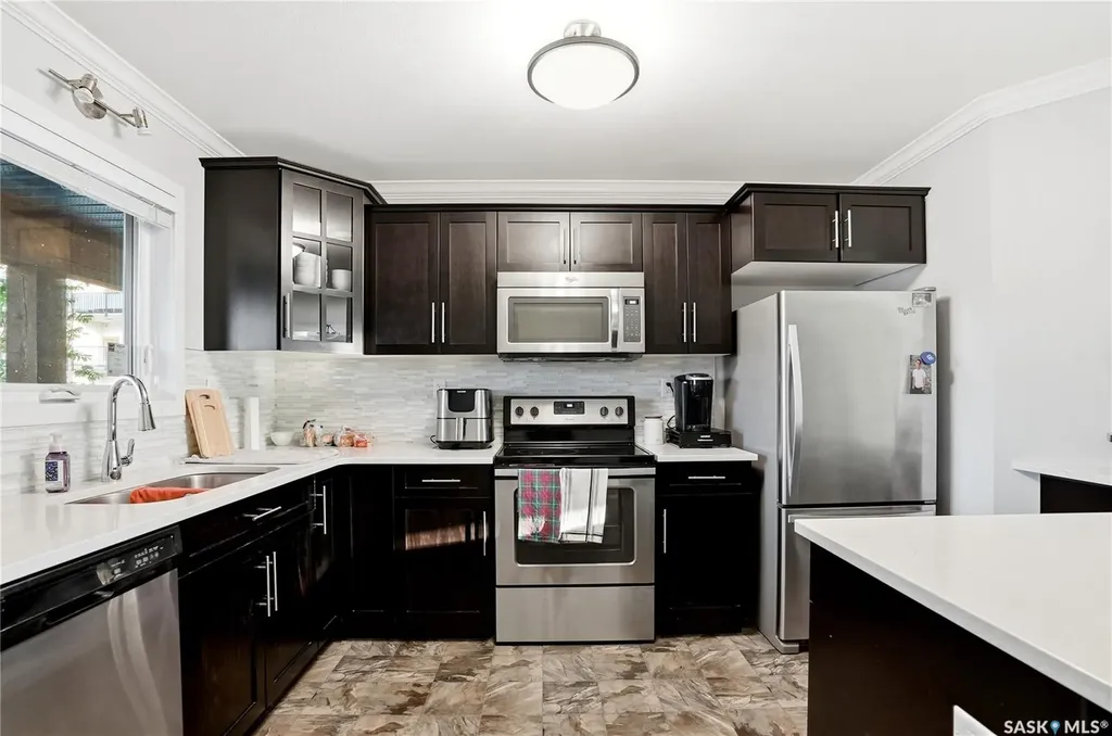 250 Akhtar Bend Saskatoon SK S7W 0W4