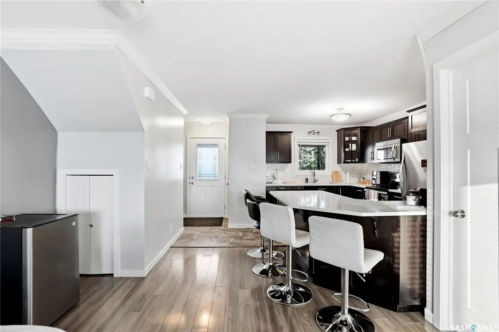 250 Akhtar Bend Saskatoon SK S7W 0W4